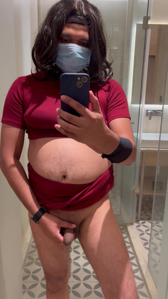 Jessica Leone: 欲望ジェシカおしっこに浴室