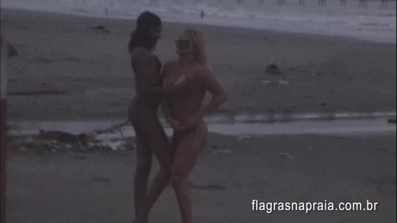 Amateurs videos: Moje žena je poprvé s jinou ženou na pláži