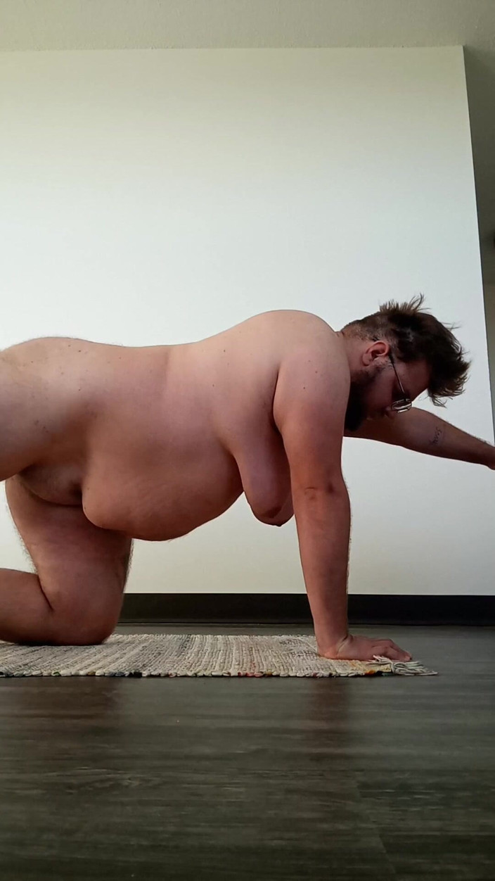 PoppyLethe: Peregangan Transmasc Morning 10/24/2025