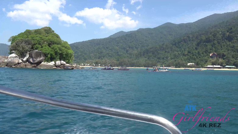 ATK Fans (Girlfriends): Virtueller urlaub auf Tioman Island mit Elena Koshka teil 4