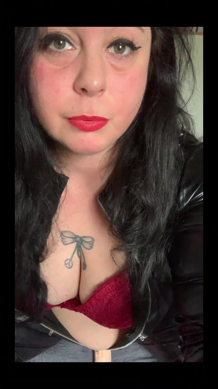 Maitresse Clara: POV Strapon en JOI