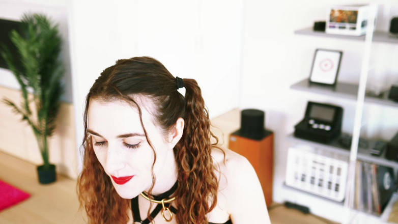 Piper Blush: Asmr đủ nóng bỏng để làm tan chảy một cây popsicle