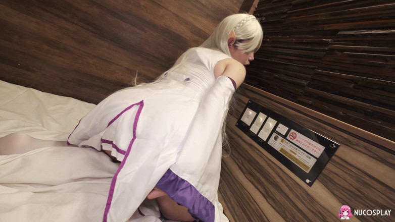Nu Cosplay: Gorda japonesa menina Miu Akino quer um orgasmo