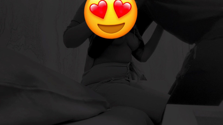 Sexy Zoya: Новое видео - совместное использование отеля с индийской деревенской подругой