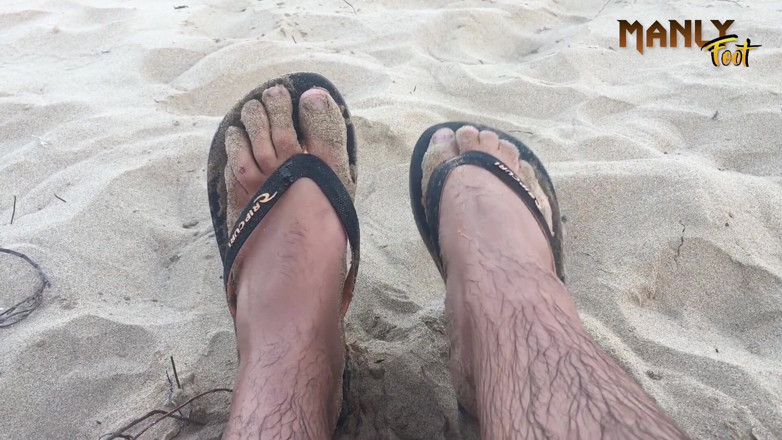 Manlyfoot: Cum sand &amp; flip flops - nudist beach - serial kaus kaki pejuh -...