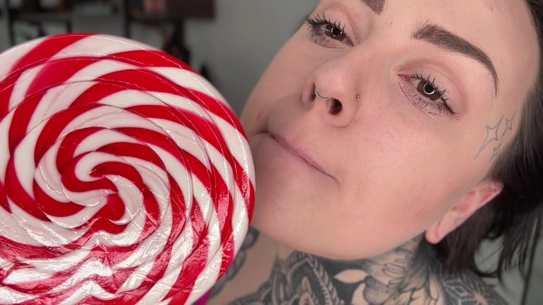 Miss Valentina: Oral Fixation