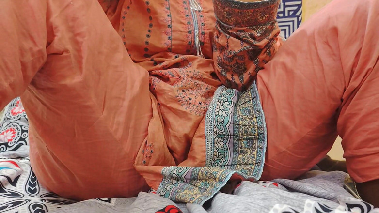 Sairaxsaim: Baji'yi ikna etmeye çalışıyordum ama bugün kabul etmedi.