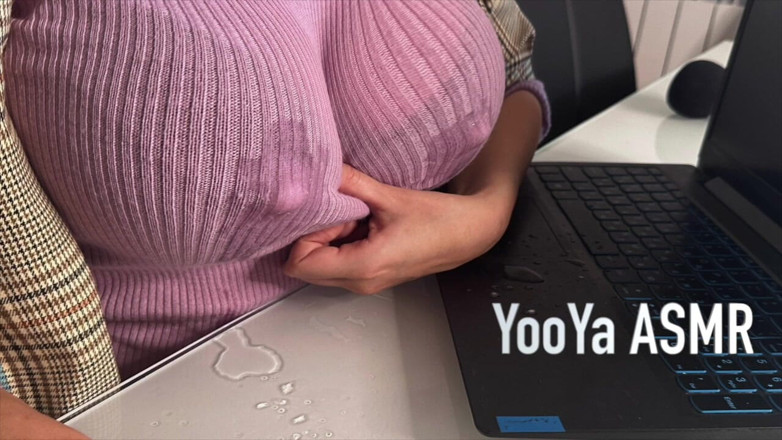 YooYa ASMR: Heiße Stiefmutter Verführt Stiefsohn Im Büro, Zeigt Ihm Milchige Brustwarzen...