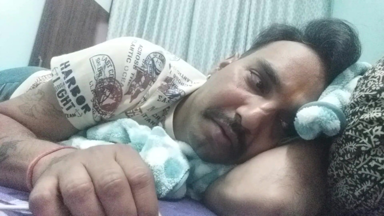 Rajasthani-old-lover: Indischer polizist wird von nachbar-stiefvater und Armee-offizier, pakistanischer stiefvater-lehrer gelutscht...
