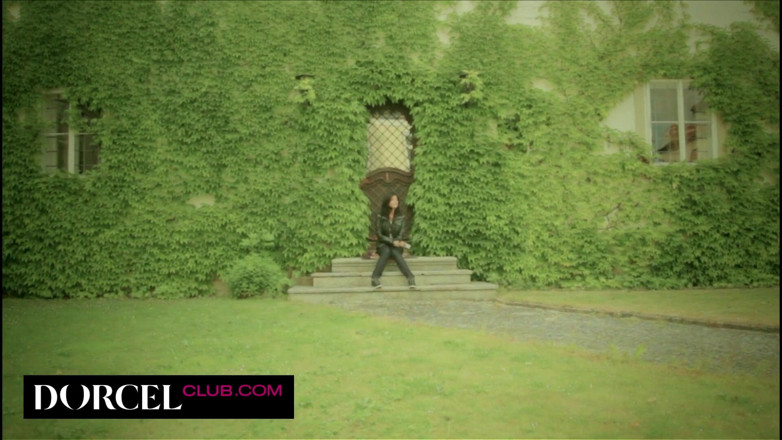 Dorcel Club: Лесбійський карантин