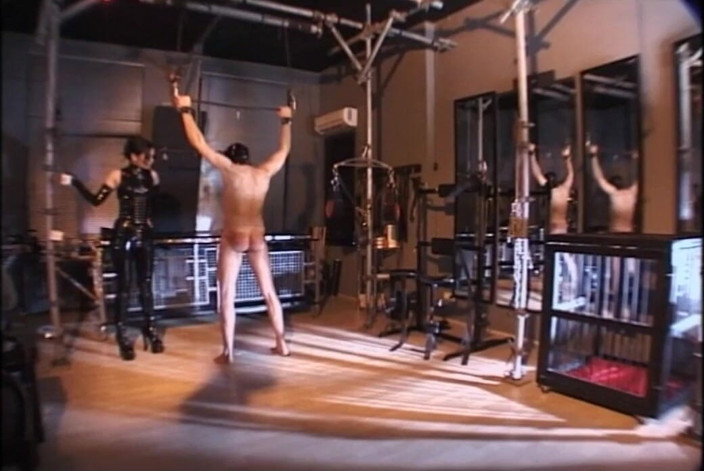 Absolute BDSM films - The original: Prisonnier BDSM - scène n° 10