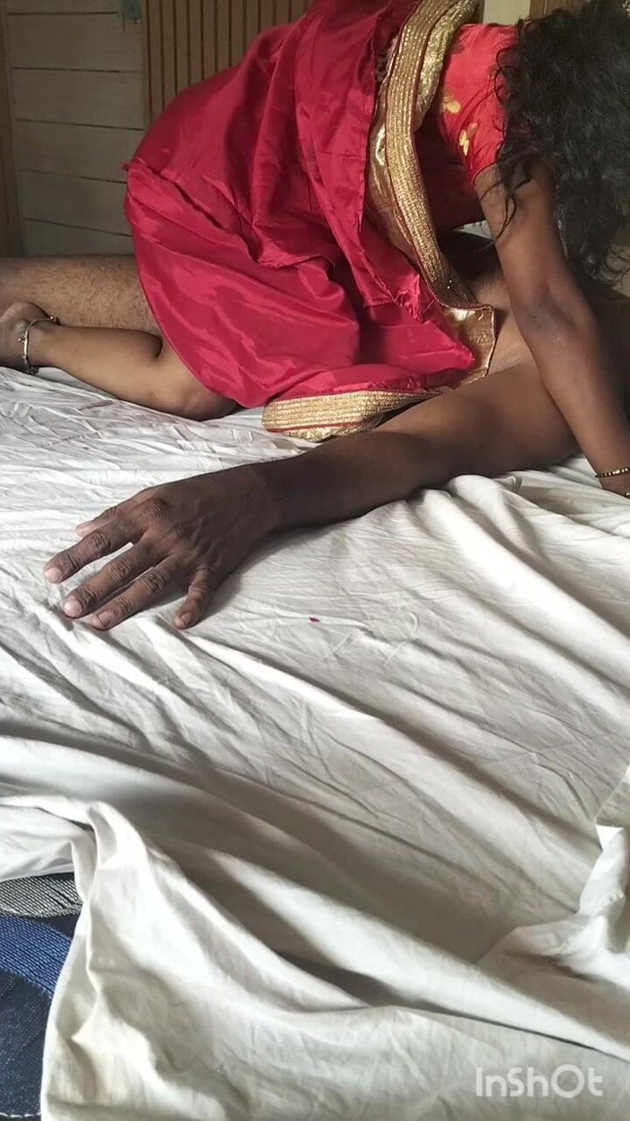 Funny couple porn studio: Tamilska dziewczyna Blacmail ich gospodyni domowa