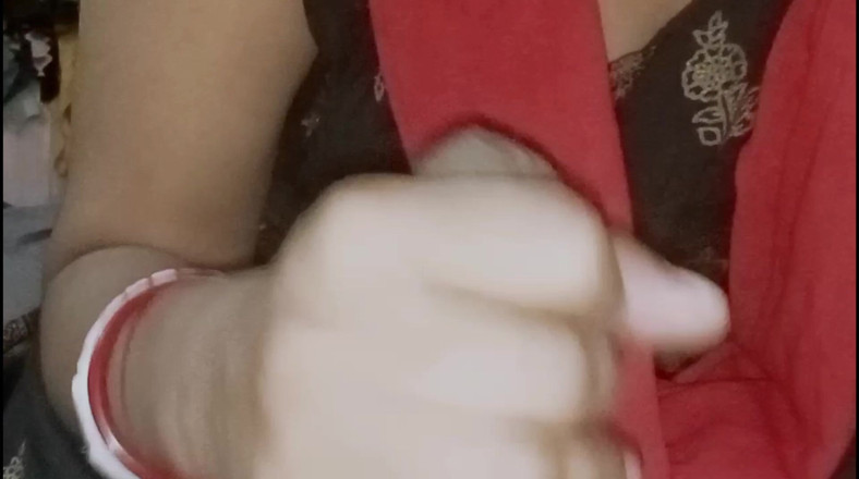 Dreamguys: Bini seksi saya mengambil pertama kali ke dalam mulutnya dan...