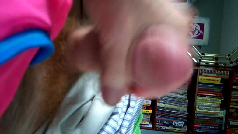Hairyartist: Peludaartista will ahoots uma enorme carga em calcinha sexy para...