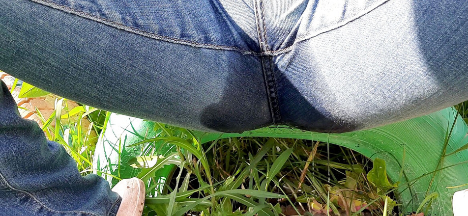 LizAngel: Mojarse en jeans