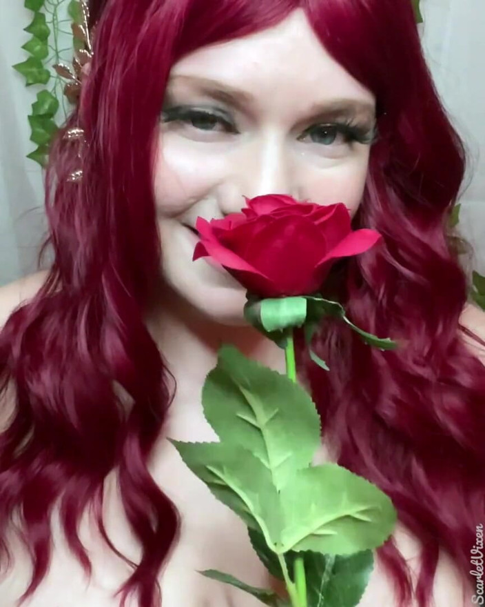 Scarlet Vixen: Спермо-раб Пойзон Айві