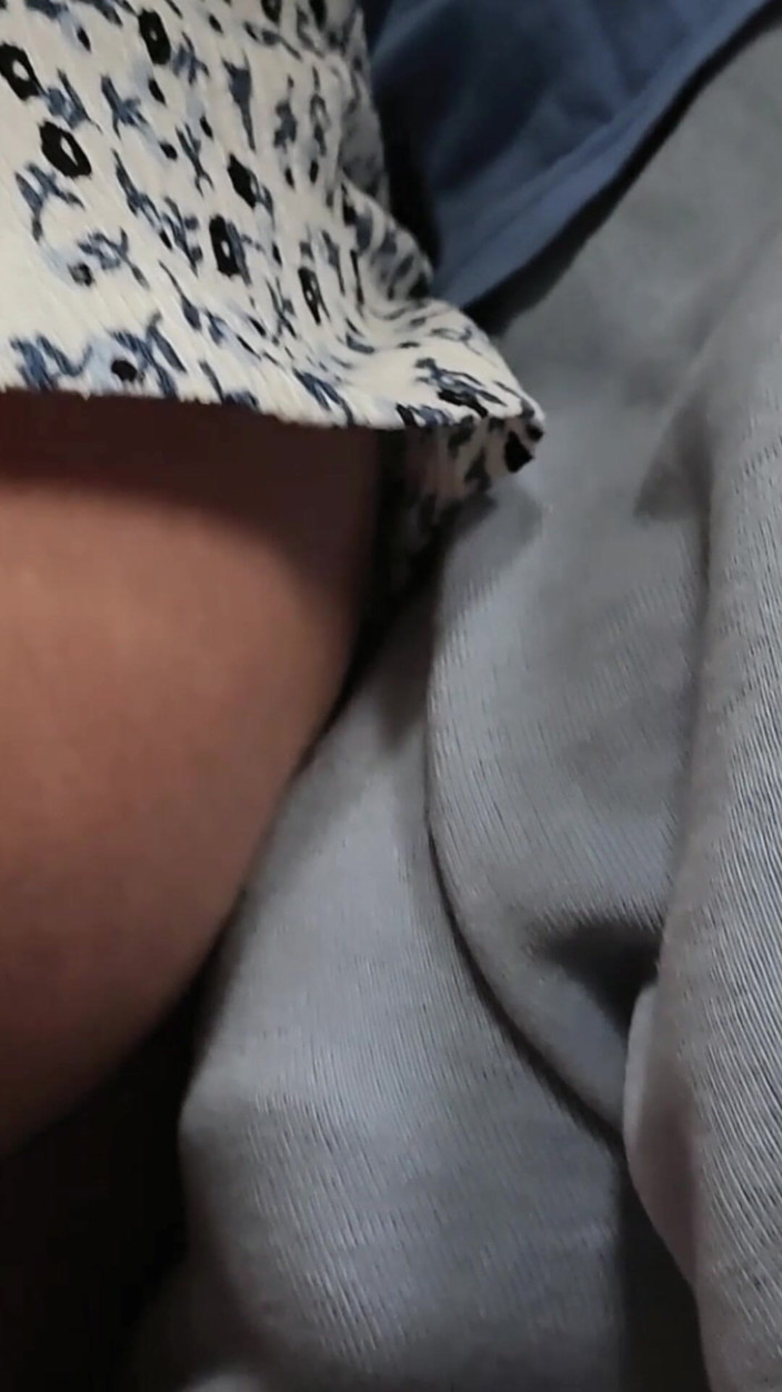 CoupleForFun2023: Un Inconnu Excité Touche Le Cul D’un Banlieue Innocent Avec...