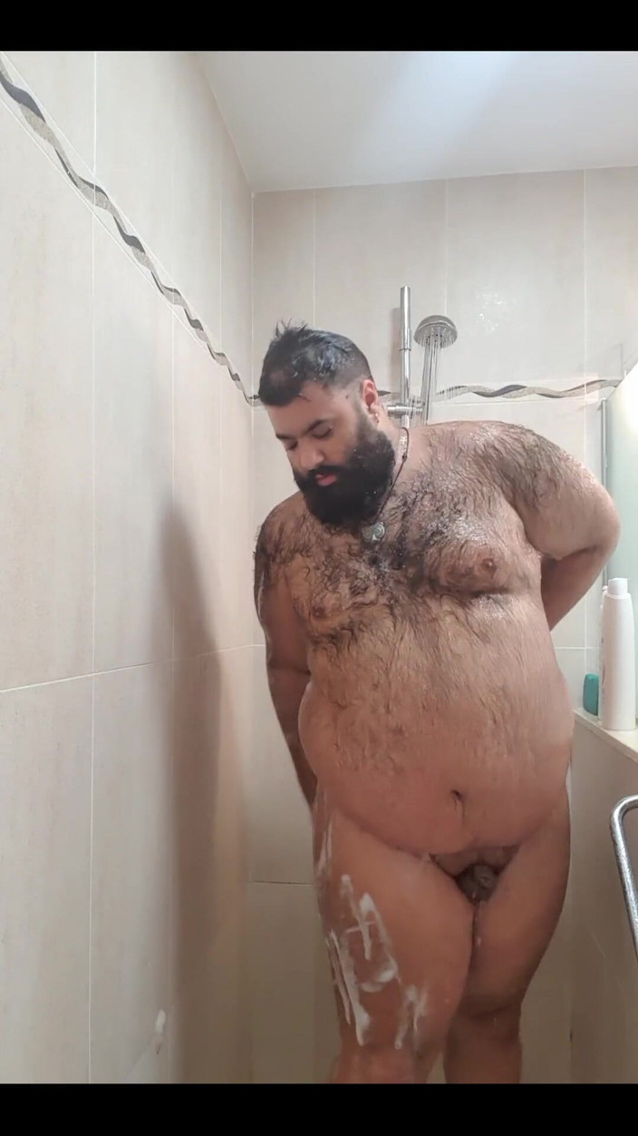 The Mencey: Prysznic niedźwiedzia