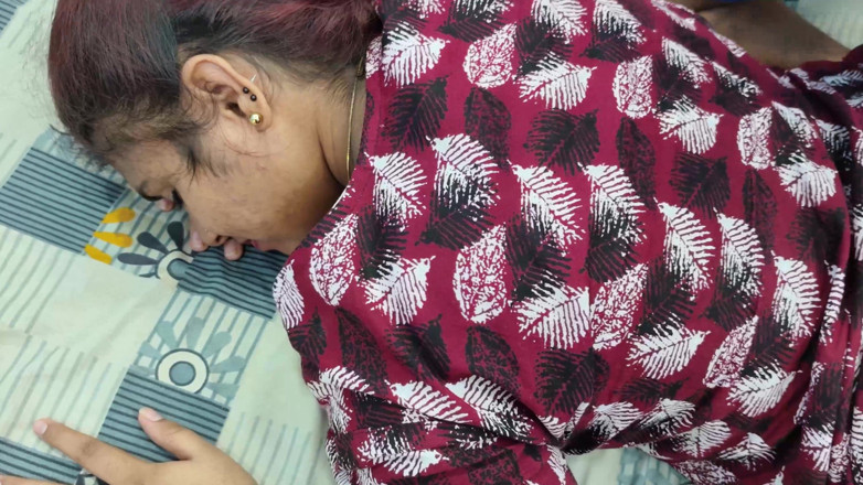 Vaishnavysharunraj: Verrouillage des lèvres sexy avec léchage de cul et baiser,...