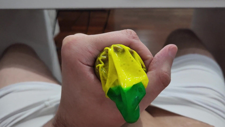 Lkdick8: Kom klaar met een kleurrijk condoom