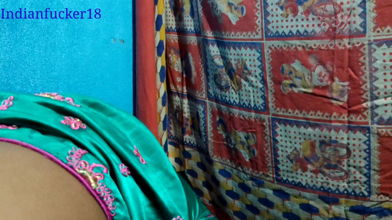 Indianfucker18: Desi Bhabhi lezend boek neuken haar leraar