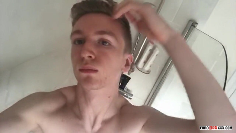 Euro boy xxx: Душ гра з Олександром