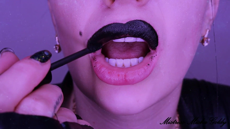Goddess Misha Goldy: Les lèvres noires brillantes ont le contrôle total de vous !...