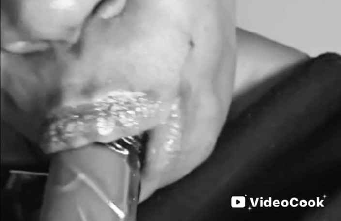 The Nasty House: Lustvolle Schwanzlutsch-lippen!!!