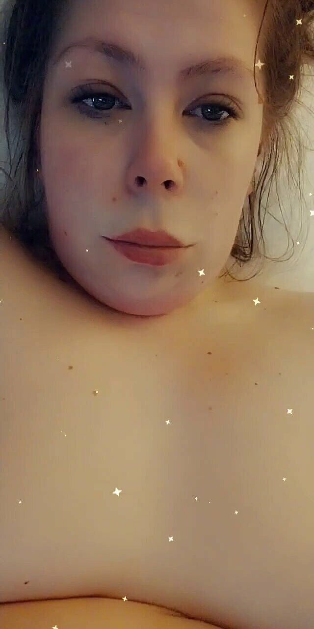 QueenPetty313: Queen Petty313 Detroit - mijn slechtste blanke teef ooit poesje blijft...
