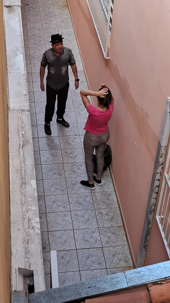 Gabi SweetCouplesStories: Saya benarkan bos saya mengoyak pakaian saya selepas dia menangkap...