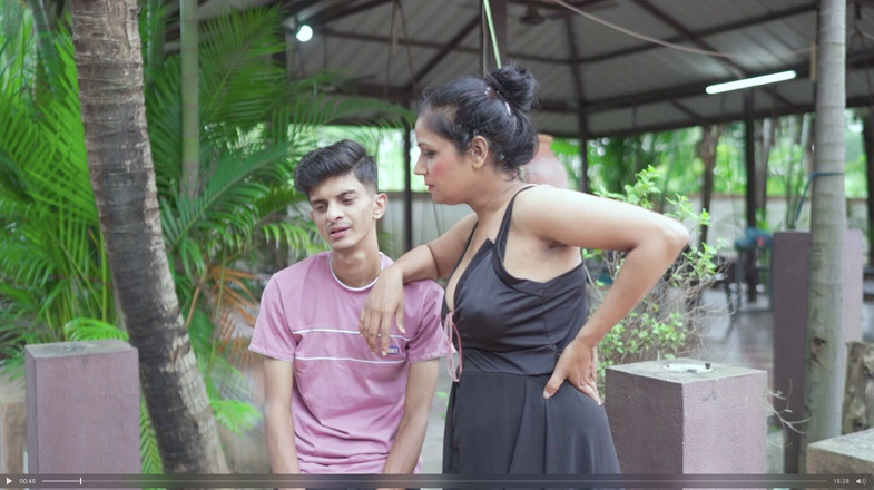 Khiladi69: Canon et sexy