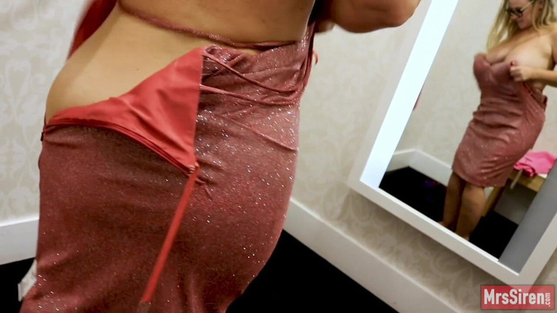 Siren XXX Studios: Follando en el baño y el probador.