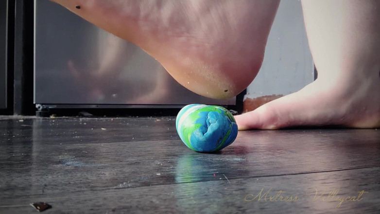 Mxtress Valleycat: Todo mundo quer pisar no mundo