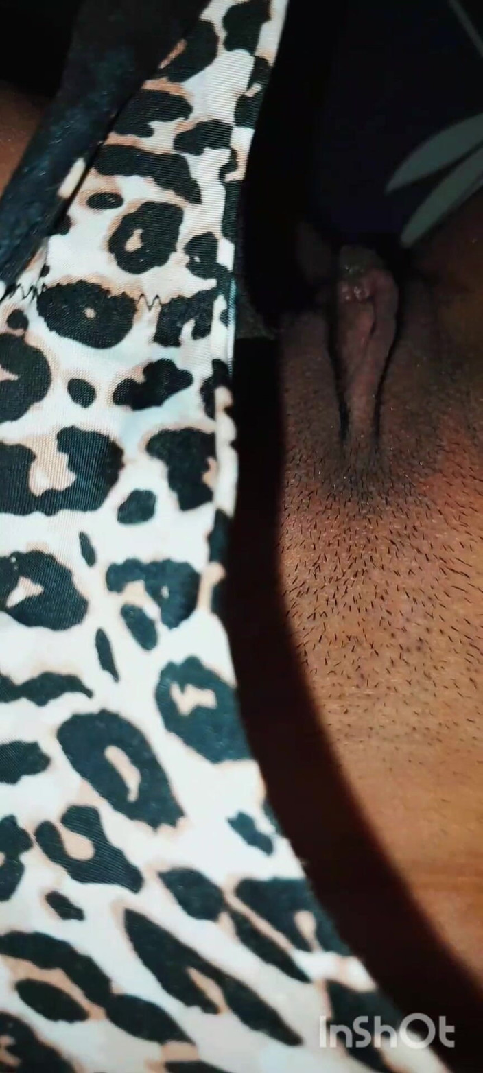 Sweetie pussy 123: Toque da noite