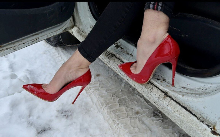 Julia domaina: Mes nouveaux talons aiguilles rouges, talons hauts de 12 cm sur...