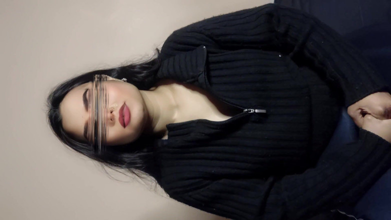 Faryal: Indiana professora fodida 18+ universitária