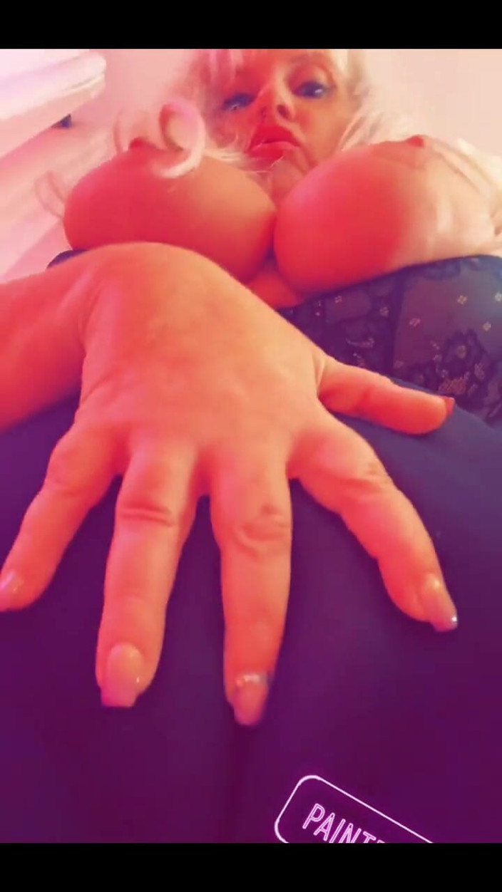 PaintedRose Taboo Femdom Fetish MILF: Collants et cameltoes