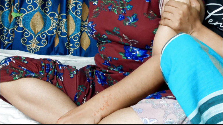 Ruhulbd: Bangladesh styvmor knullad av styvson. Full 1 timme styvmor styvson jävla...