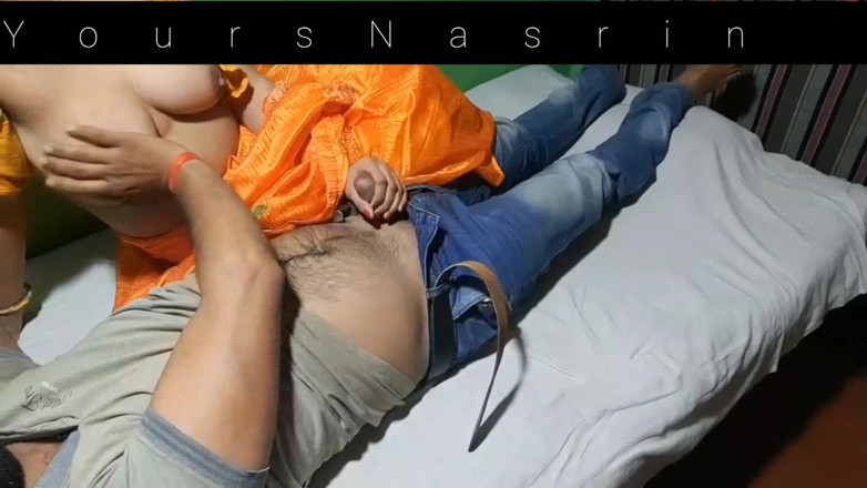 YoursNasrin: Indická nová vdaná sexy bhabi šuká se svým manželem v Sharee