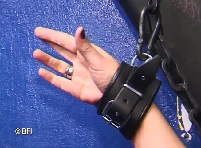 House of lords and mistresses in the spanking zone: 결혼 노예의 결혼