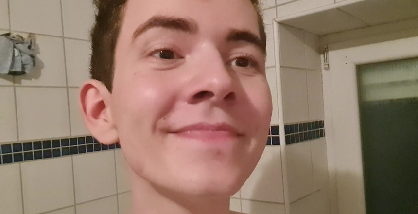 Prettyboi2000x: Heya!! Nur ich, nachdem ich dusche und mich rasiert habe!