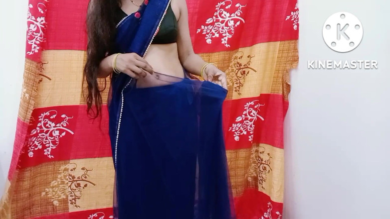 Ankurpriya000: Ta vidéo sexy : Priya se masturbe au cinéma en sari.