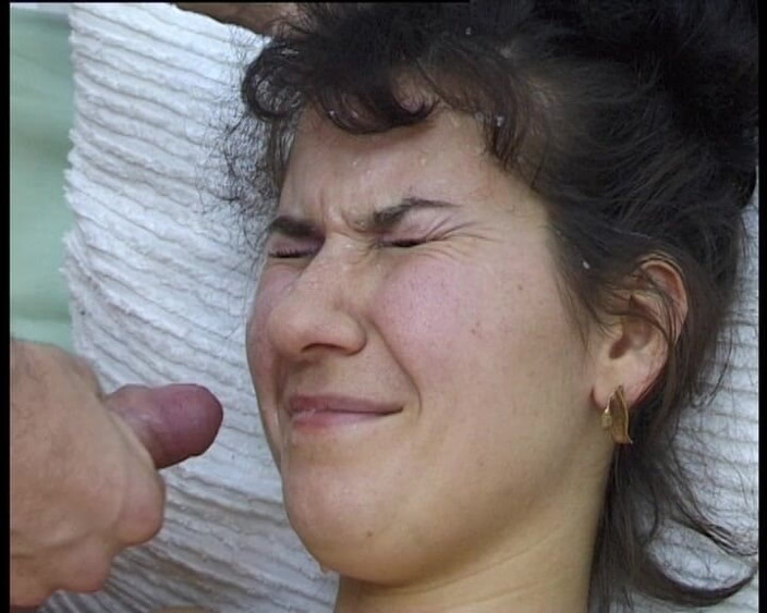YOUR FIRST PORN: Je baise la vendeuse Claudia