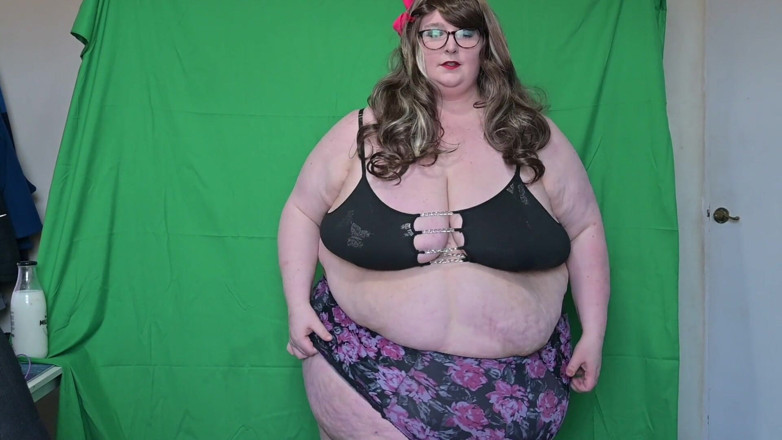 SSBBWLadyBrads: NSFW gemuk berbogel ke bikini