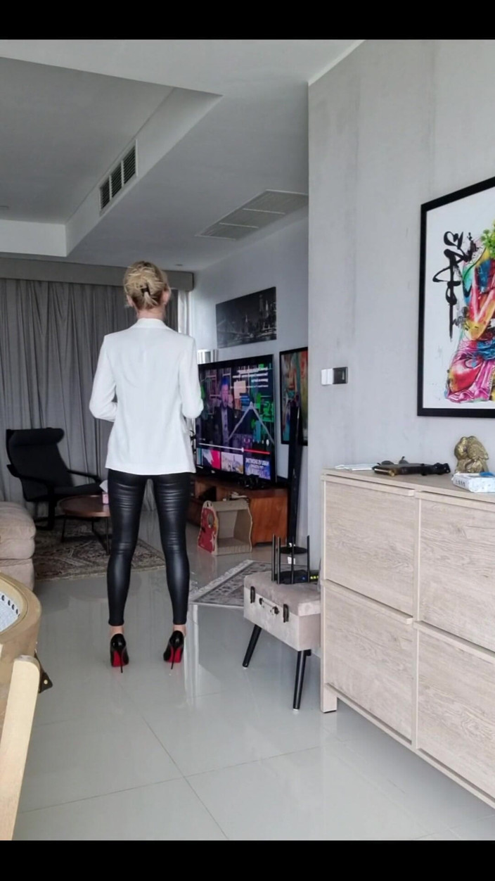 Angel The Dreamgirl: Hoşuna gidiyor mu???