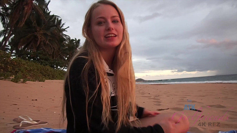 ATK Fans (Girlfriends): Hawaii'de sanal tatil Scarlett Sage 2/6