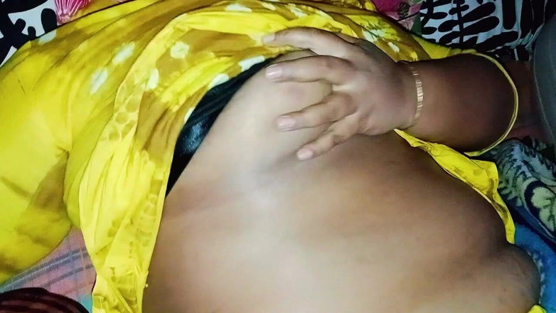 Morjenabb: Desi Bhabi figa masturbazione figa masturbazione