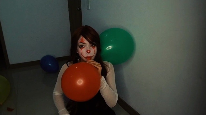 Cindy Luna Petite: Ballons und Albträume. du wirst auch schweben