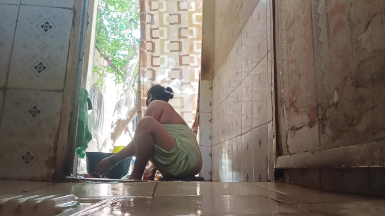 Desi_bhabhi121: セックス バビ with バスルーム オープン ビデオ
