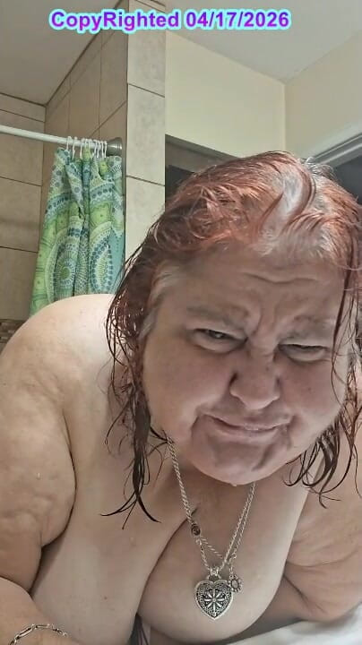 BBW nurse Vicki adventures with friends: După O Asistentă Sexy, Vicki Se Usucă Și Face Alte Îngrijiri